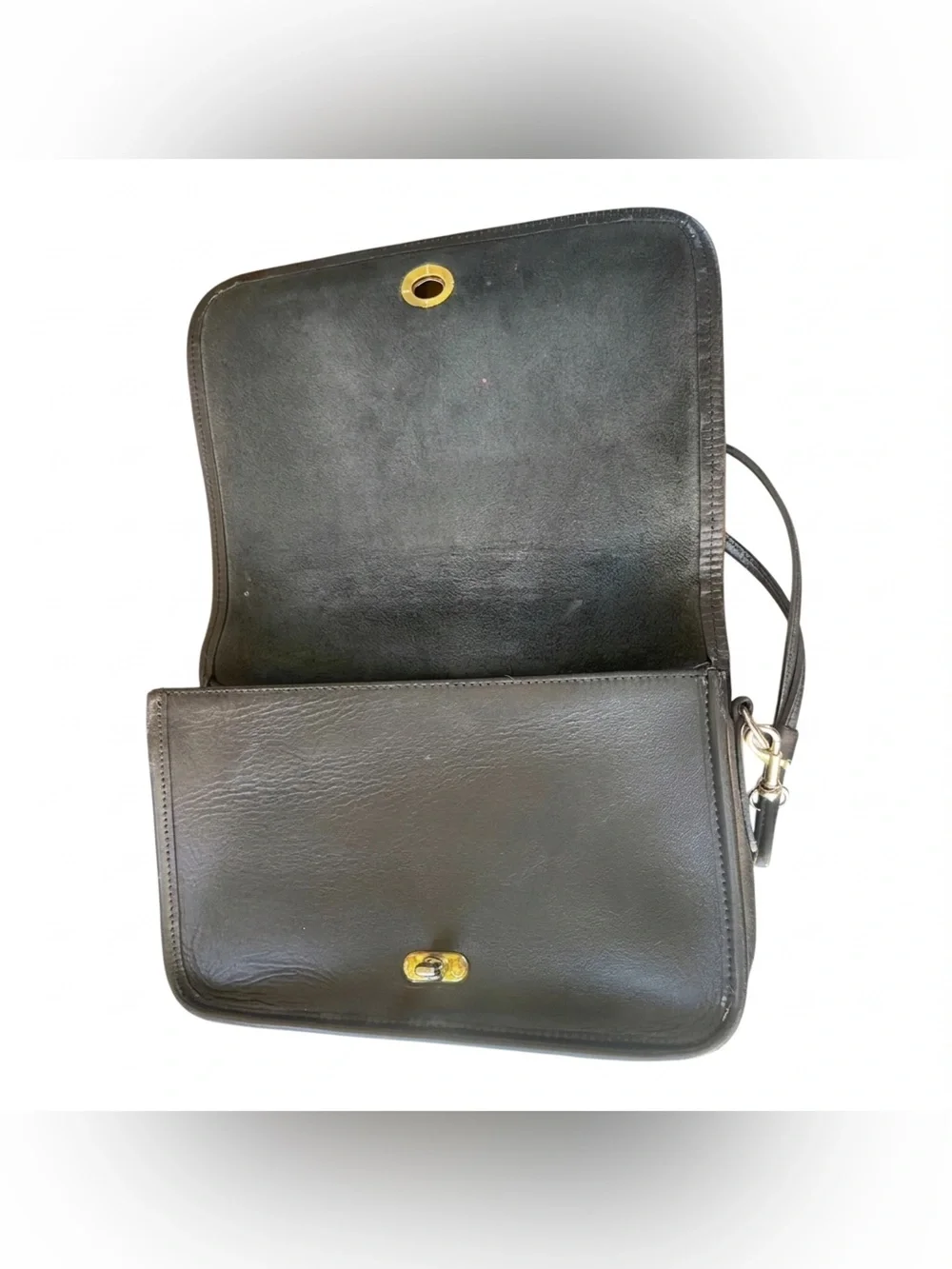Vintage Style Black Leather Turnlock Crossbody Bag